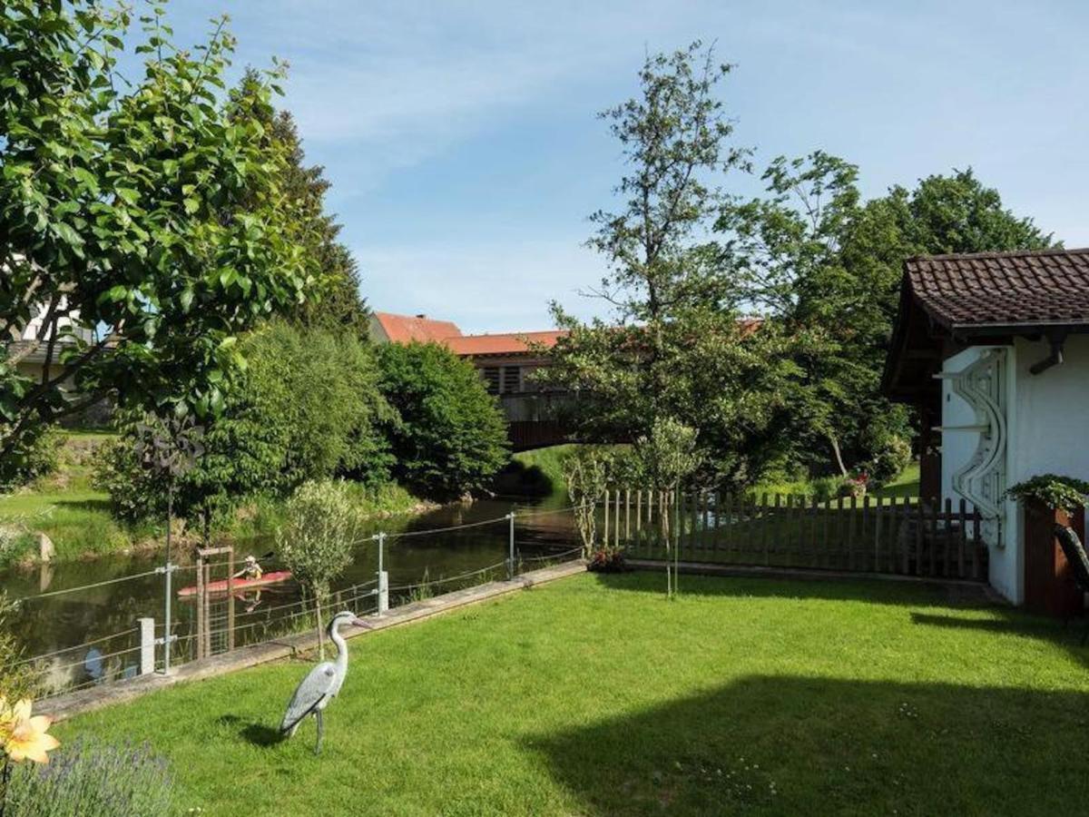 Haus Schussenblick Dg Apartment Eriskirch Exterior foto